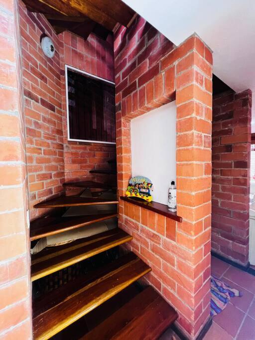 Hermosa Casa , Con Parqueadero En Rionegro Cerca Al Aeropuerto Villa Eksteriør billede